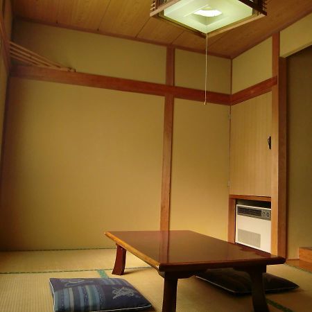 Pension Bergland Кусацу Экстерьер фото